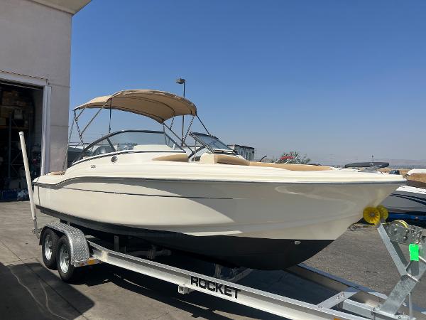 2019 Scout 210 Dorado