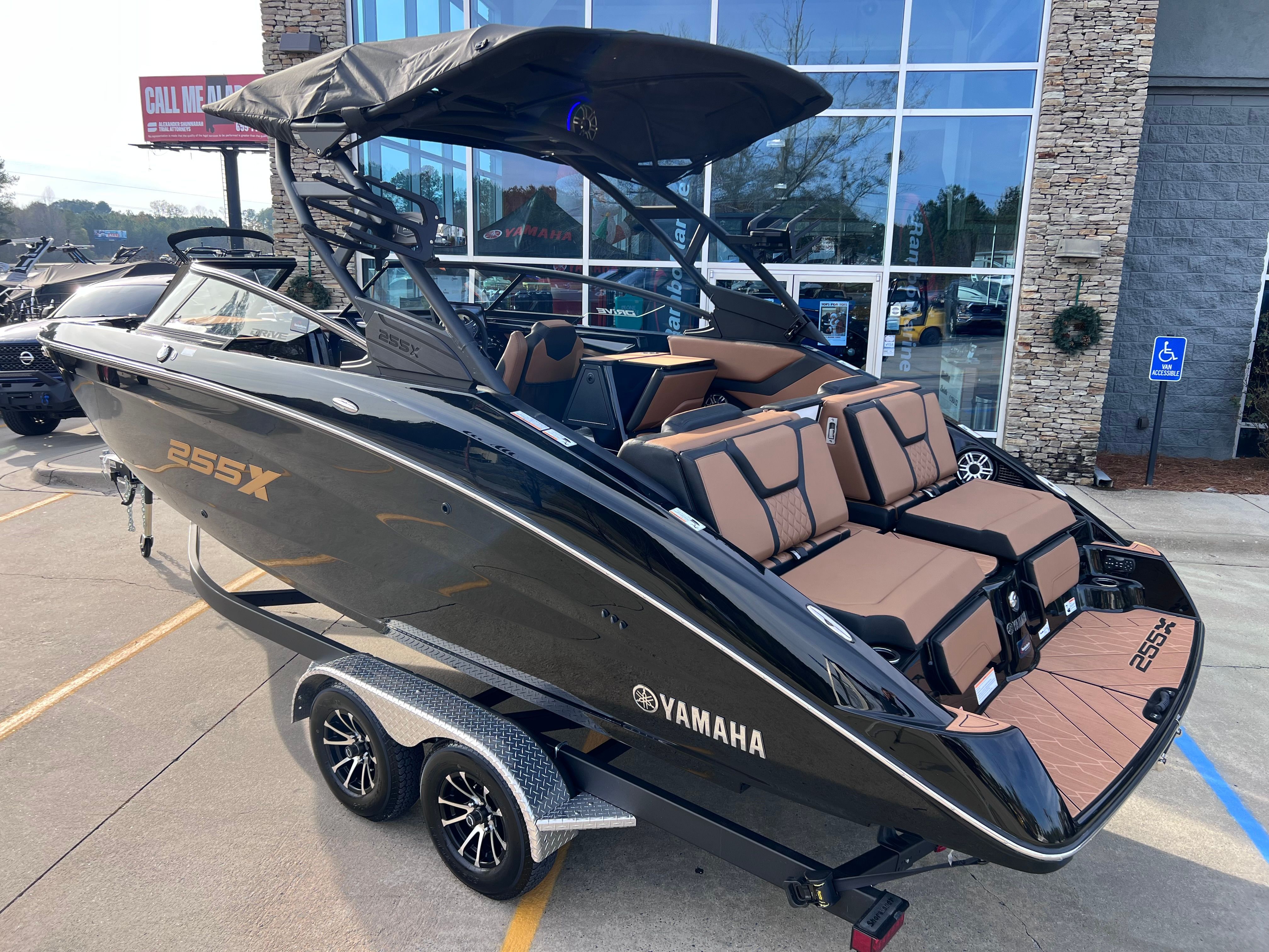 2026 YAMAHA 255 XD - Image 3