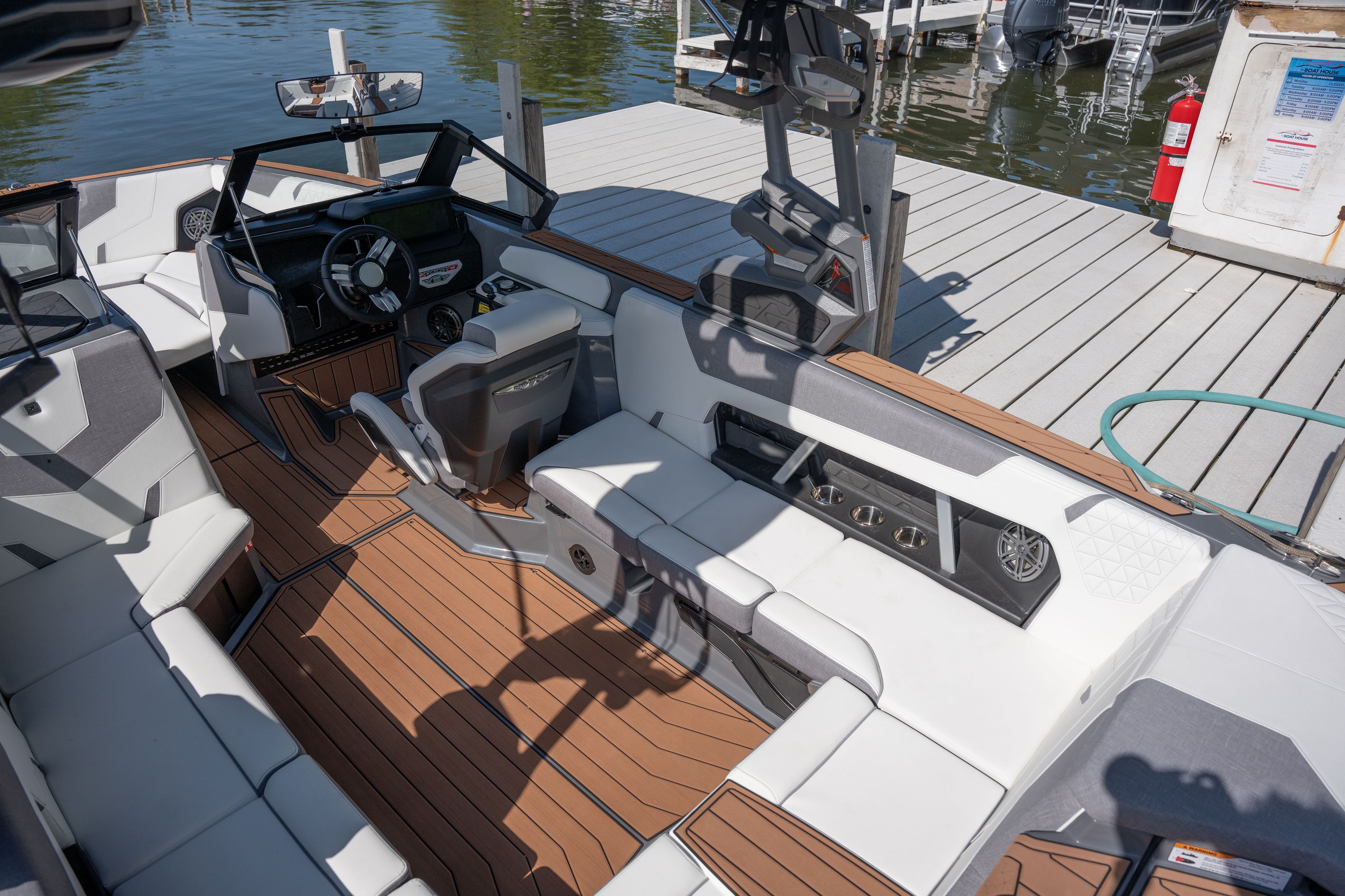 2026 Nautique Super Air Nautique GS22 - 8