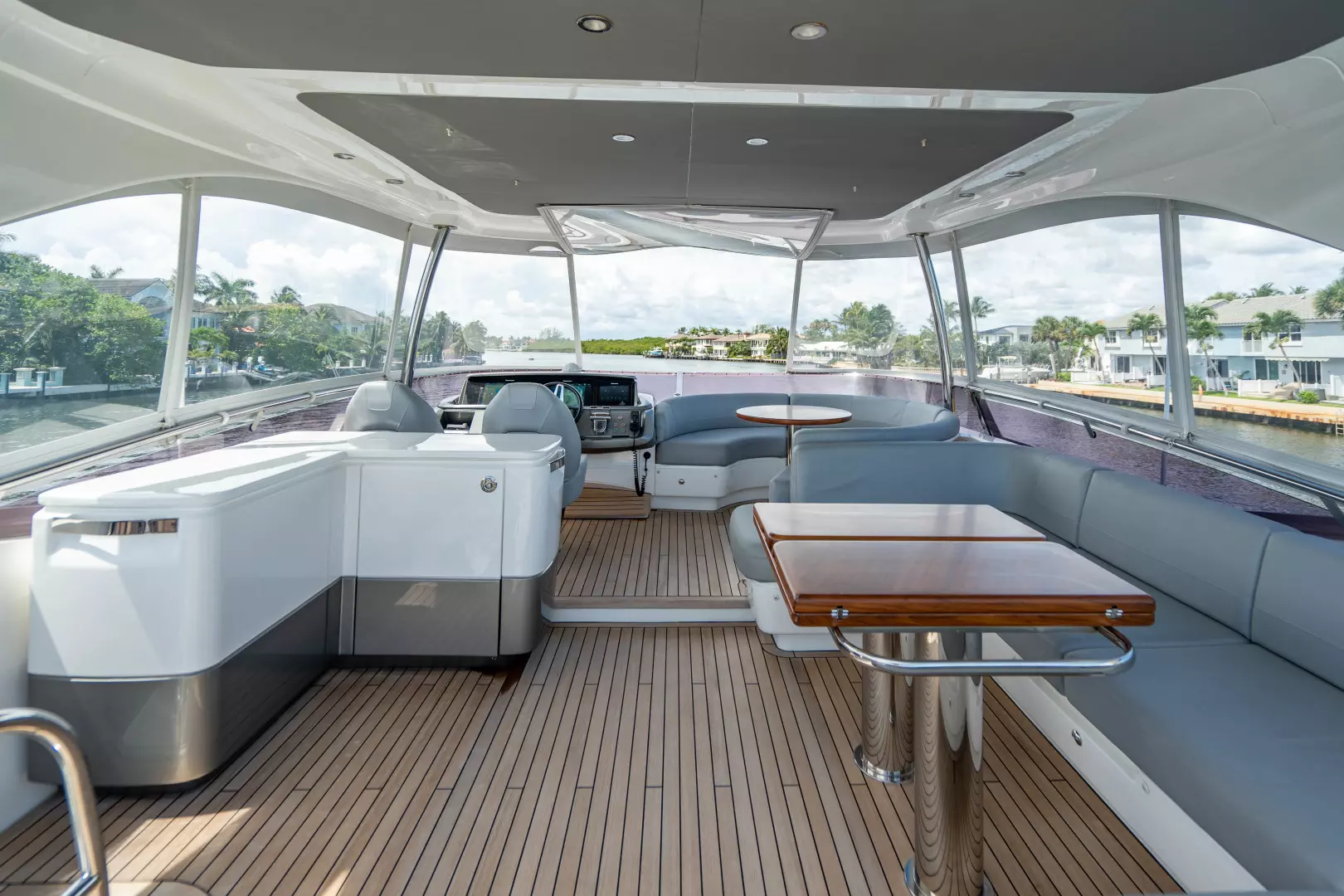 2018 Princess F62 - Image 34