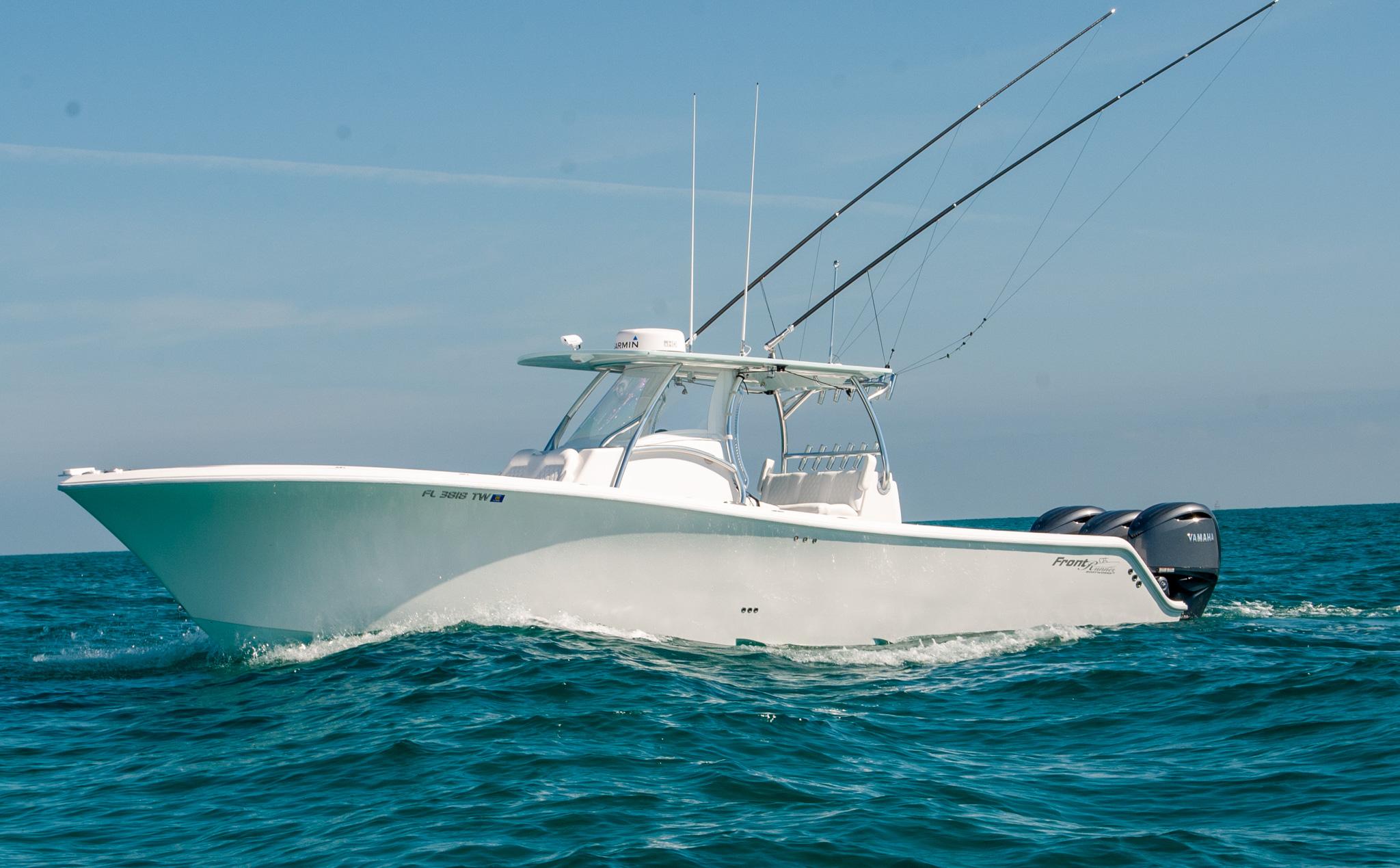 2025 Front Runner 36 Center Console