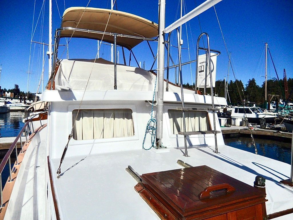 1976 CHB Trawler - 61