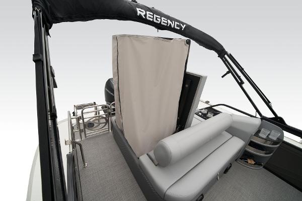 2025 Regency 230 LE3 Sport - 56