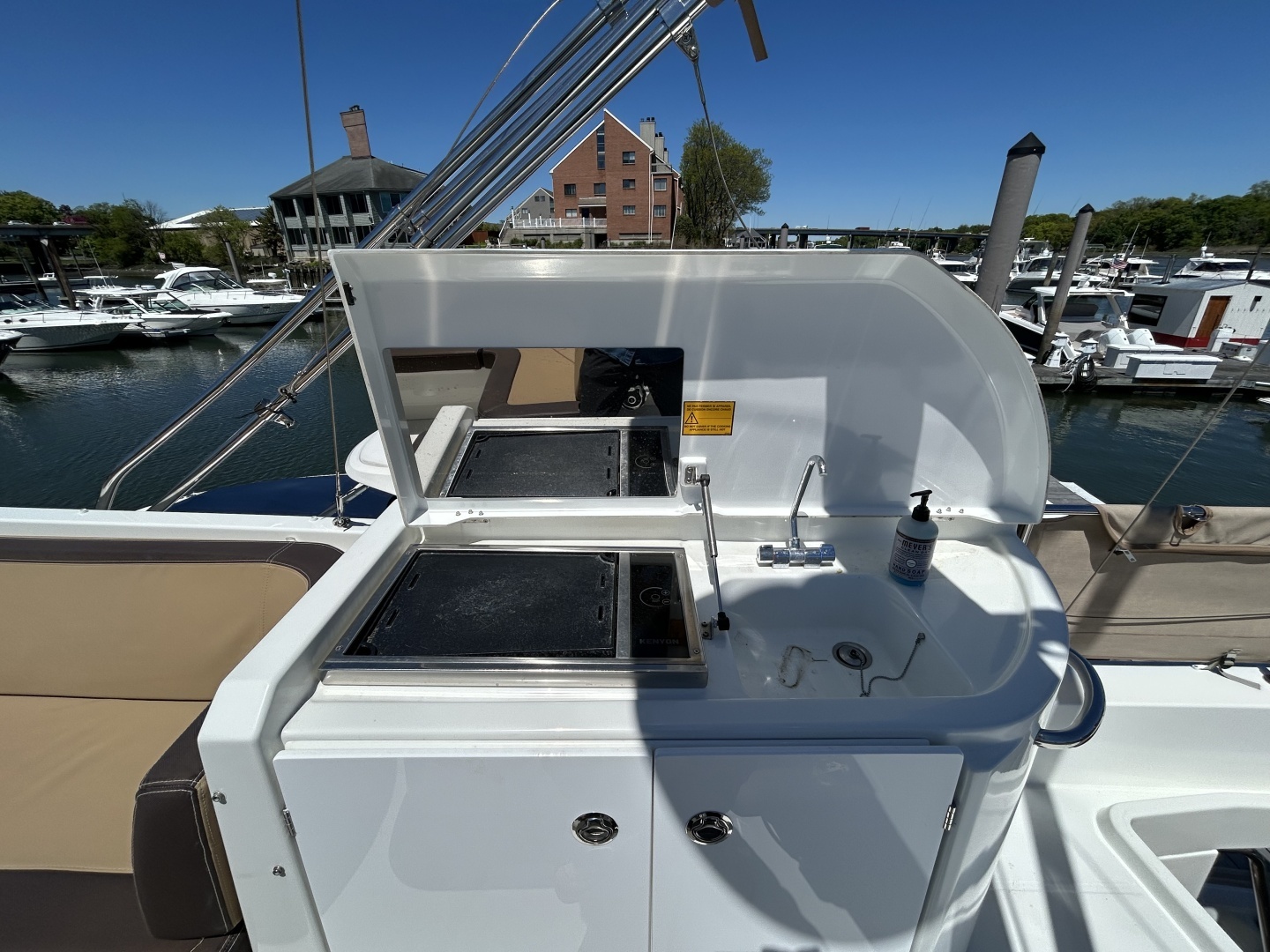 2018 Beneteau 44 Swift Trawler - Image 23