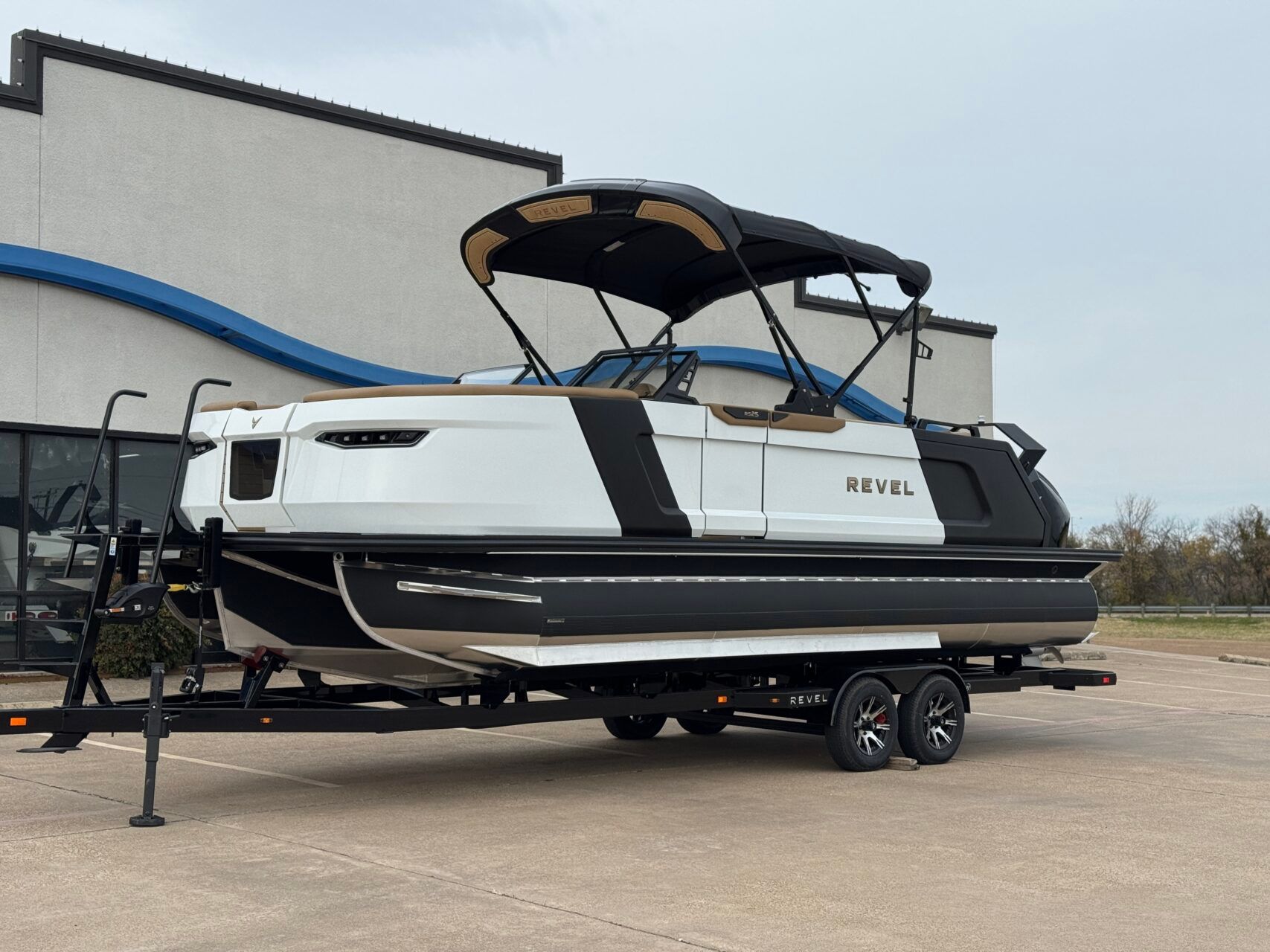 2026 Revel RS25 - 2