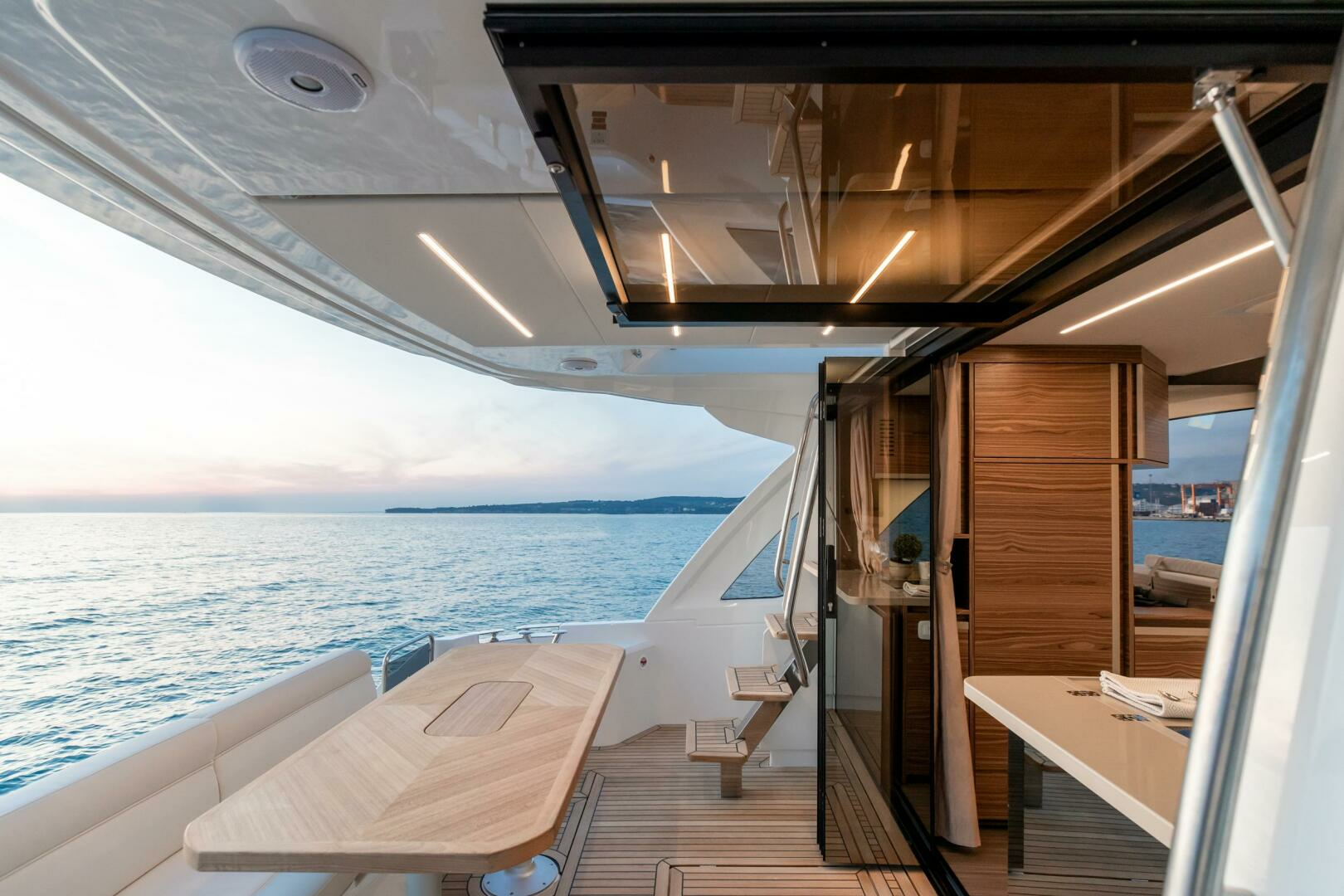2024 Greenline 45 Fly Hybrid - Image 21