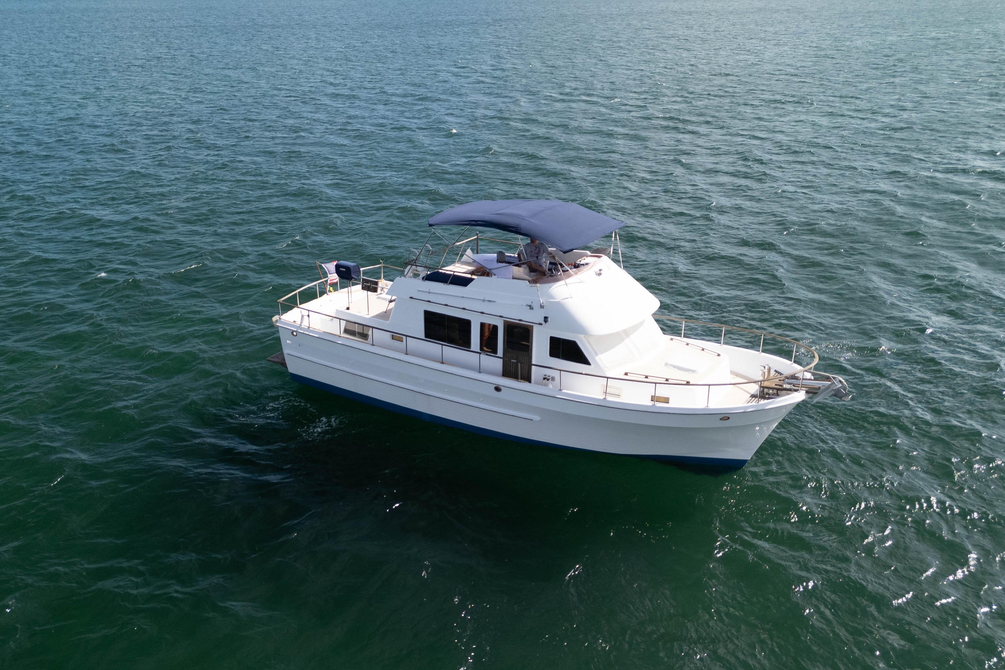 1982 CHB Classic Trawler 41