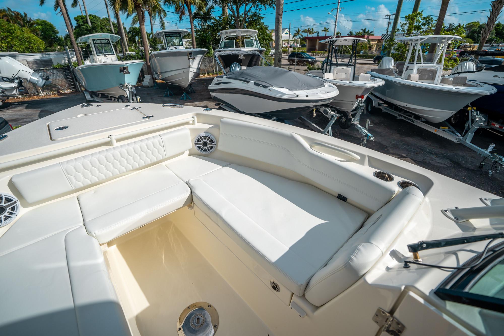 2025 Cobia 240 Dual Console - 34