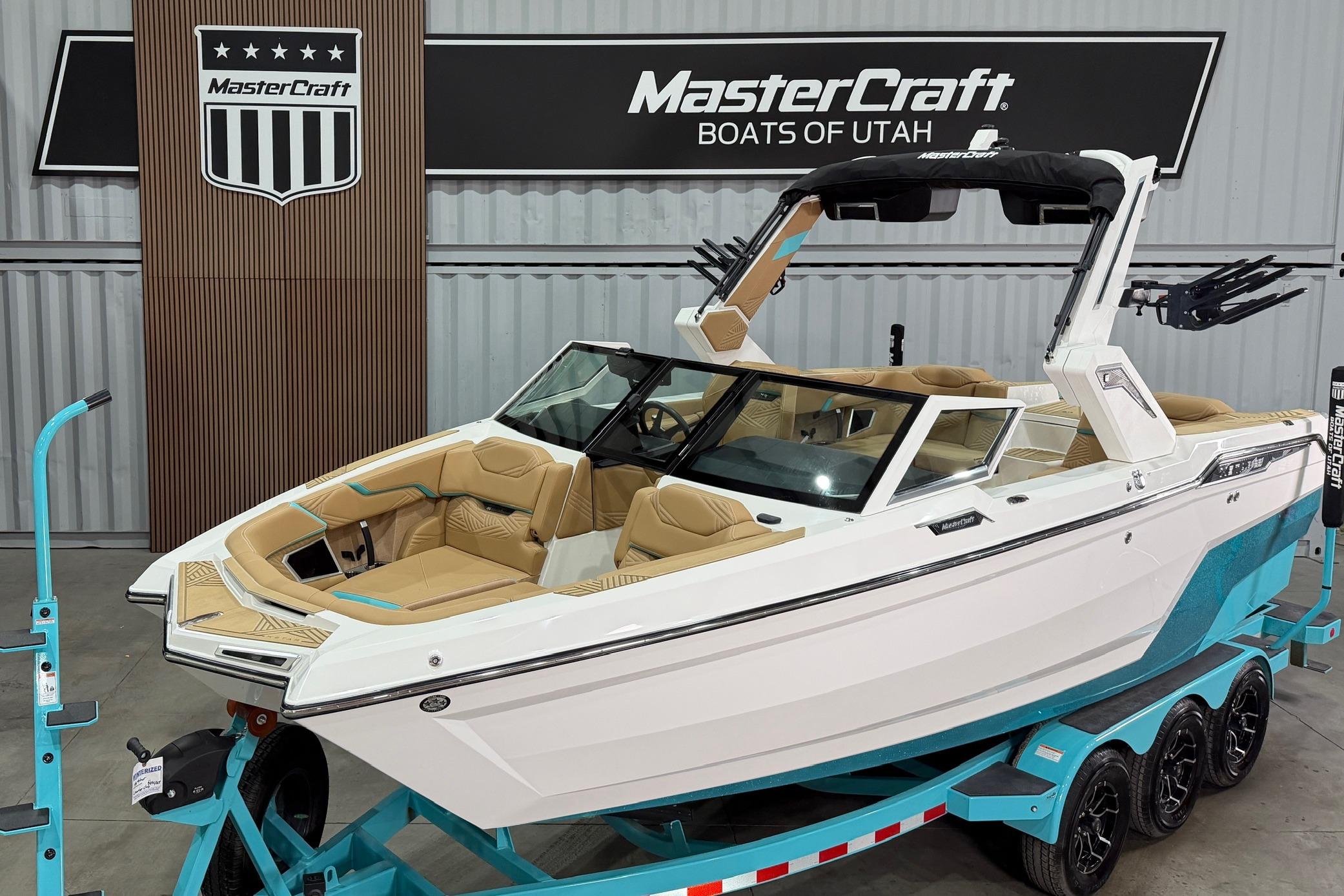 2025 MasterCraft XStar 23