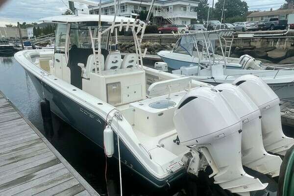 2018 Cobia 344 Center Console