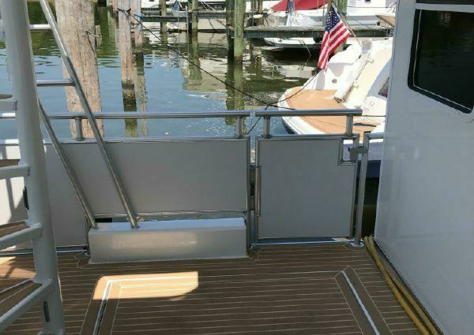 2017 Sumerset Houseboat - Image 76
