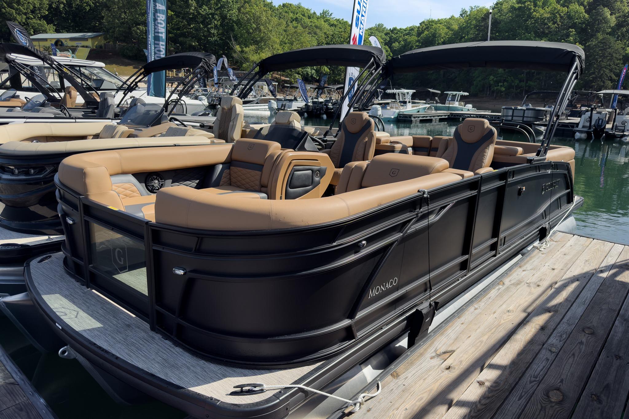 2026 Godfrey Monaco 23' Ultra Lounge Tritoon - 235 ULC