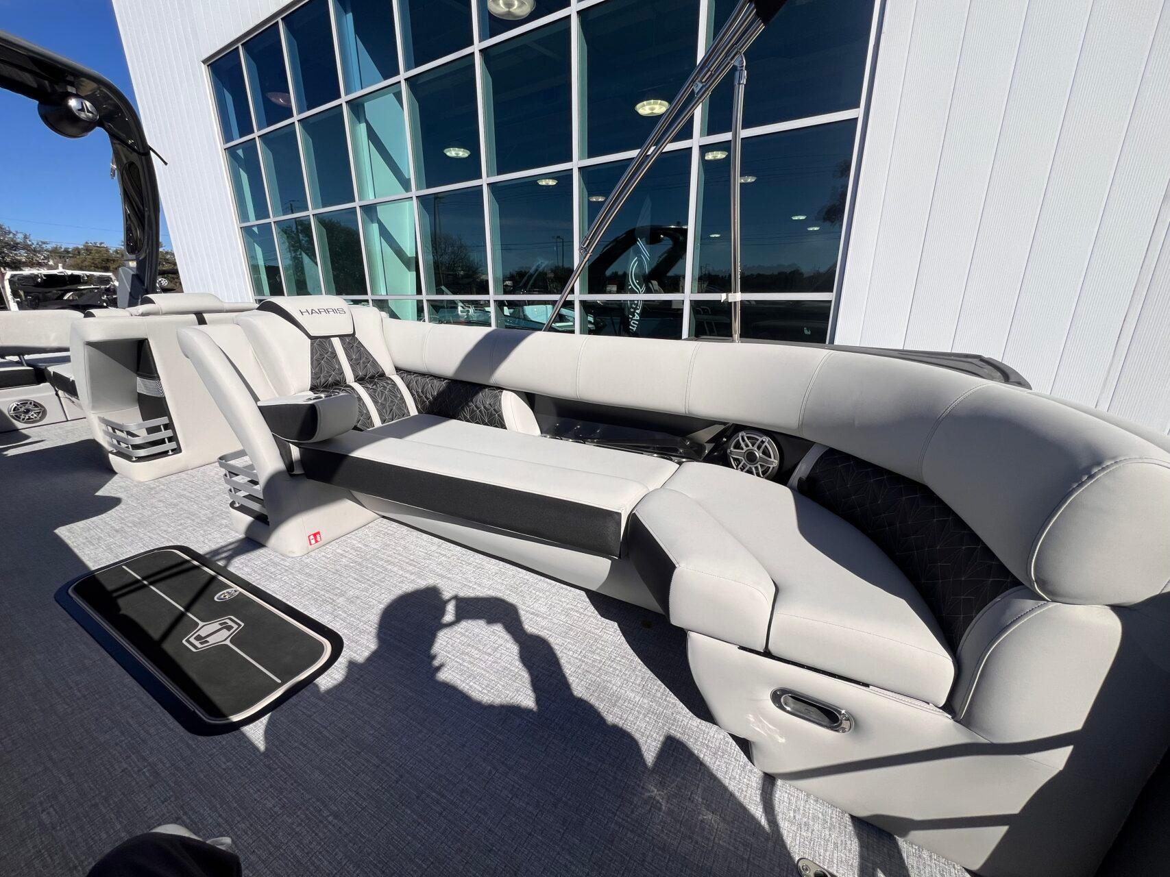 2025 Harris Grand Mariner 270 - 14