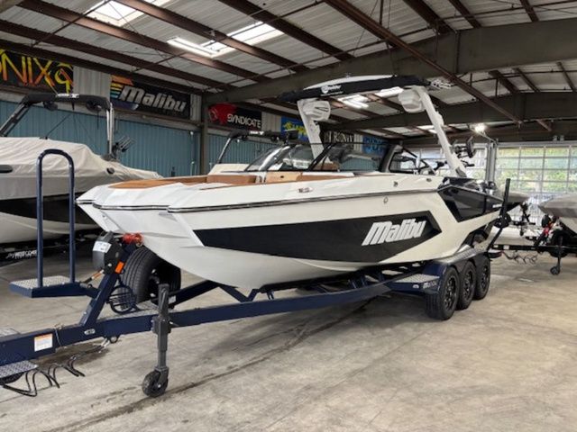 2026 Malibu Wakesetter 24 MXZ - 2
