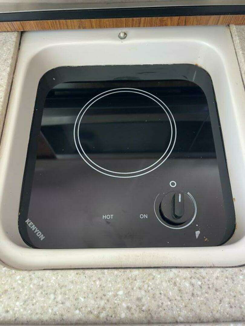 2014 Pursuit OS 315 - Image 38