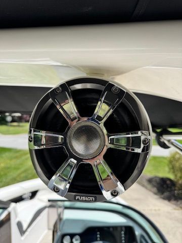 2018 Regal 23 RX Surf - 8