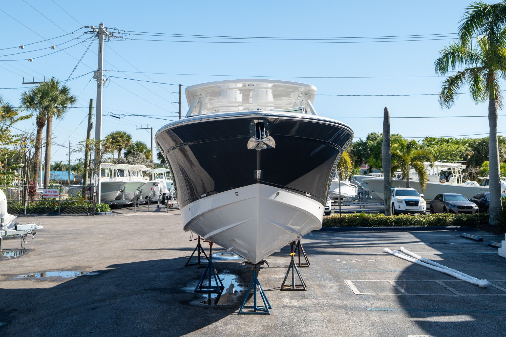 2024 Blackfin 302 DC - 7