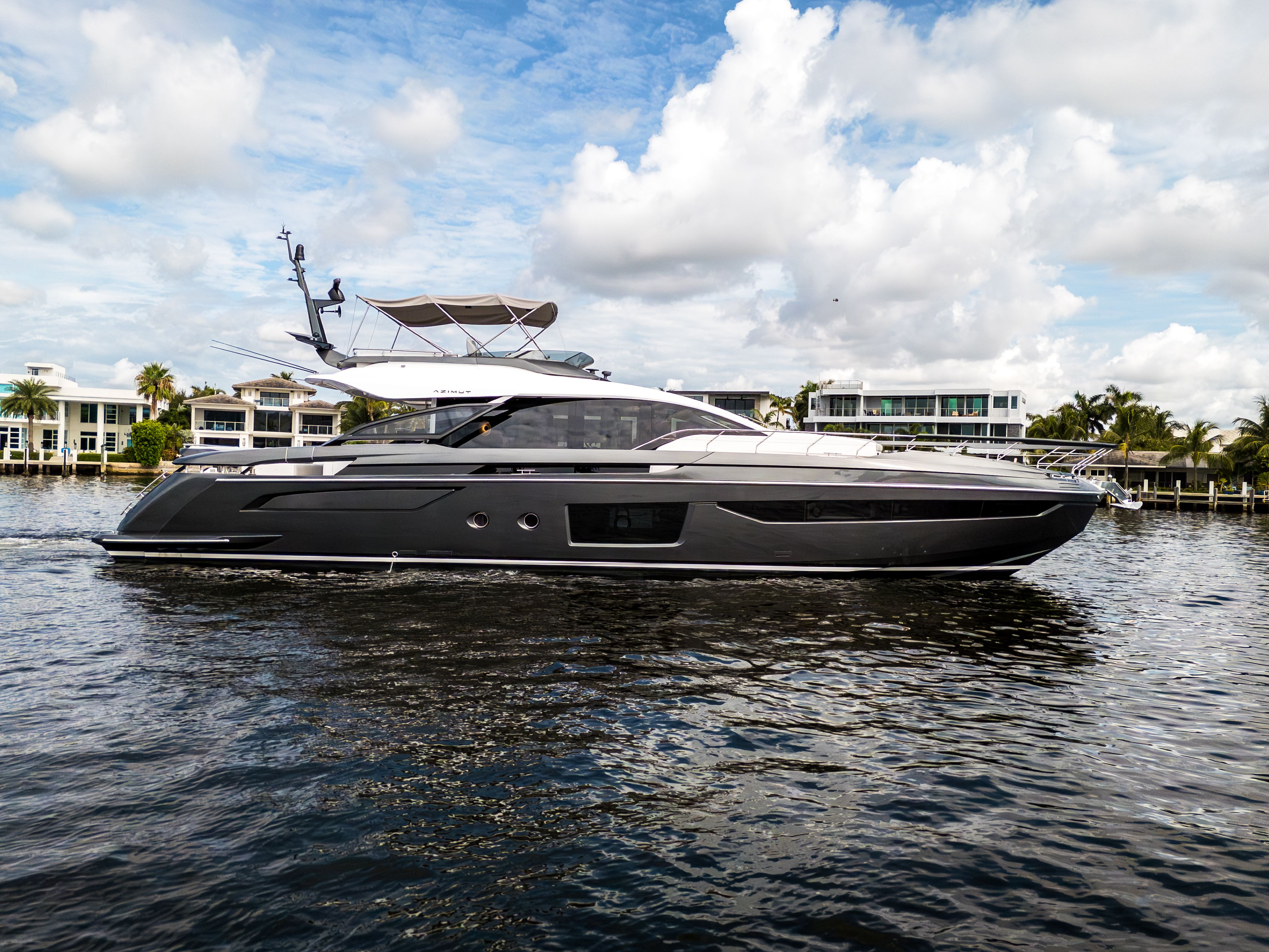 2026 Azimut S8