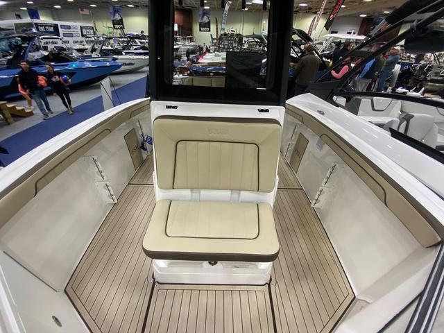 2024 Yamaha Boats 255 FSH Sport H - 22