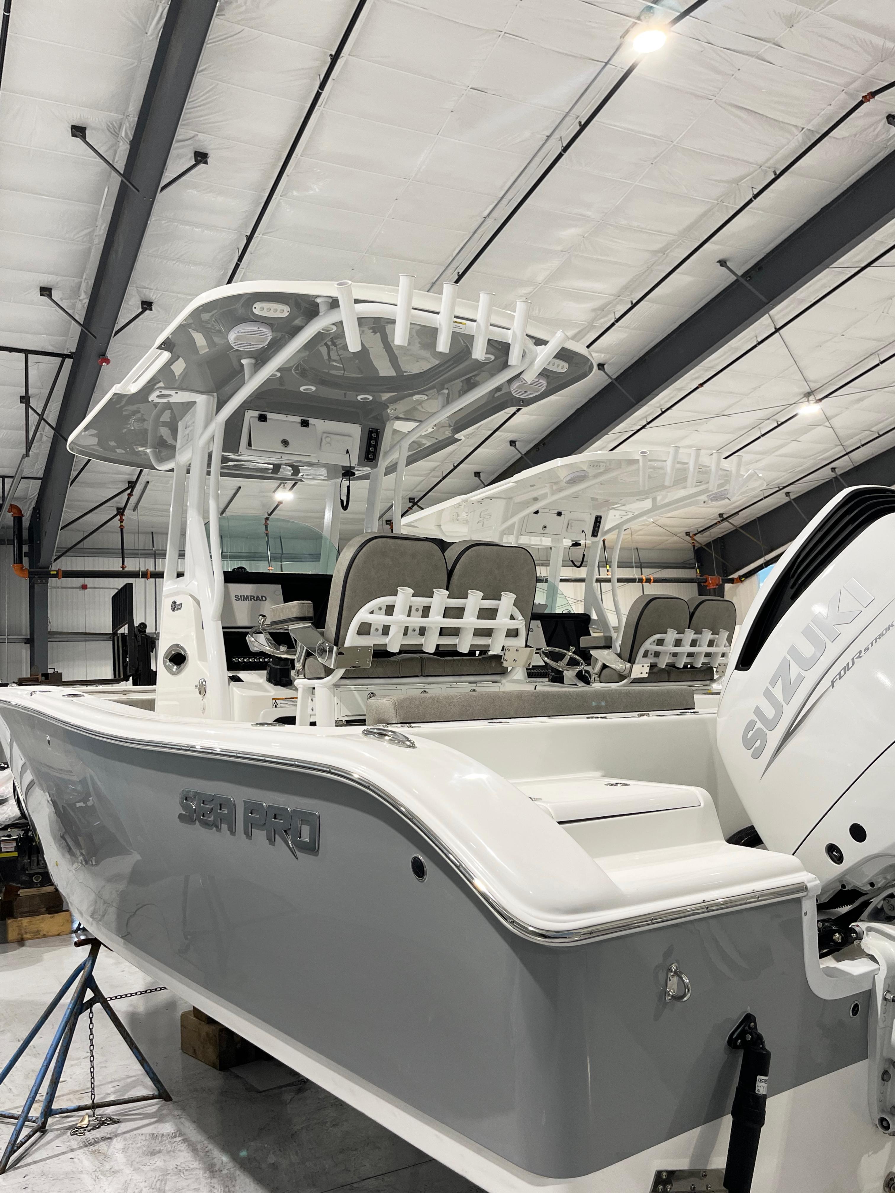 2024 Sea Pro 242 Center Console