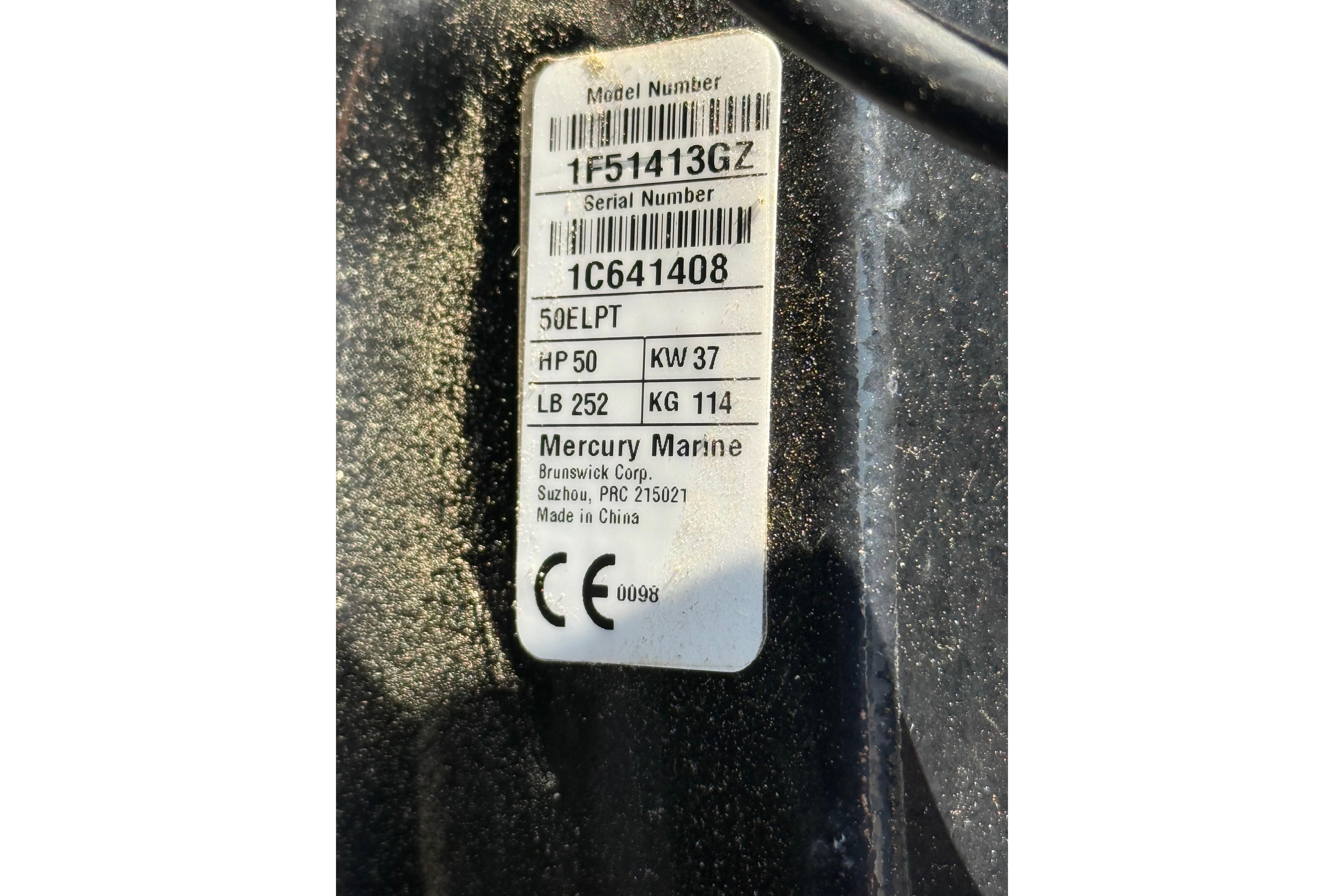 Label on Mercury Marine engine, 50 HP, for 2021 Sun Tracker Bass Buggy 16 XL Select.
