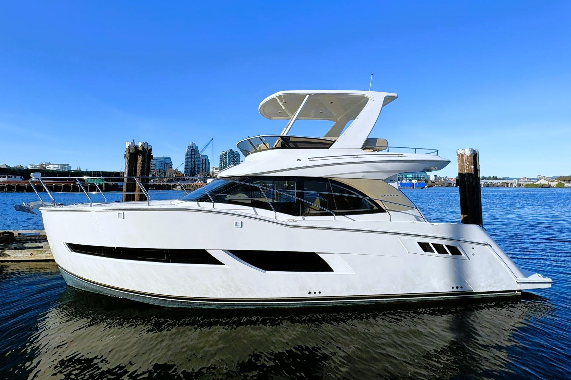2016 Carver C40