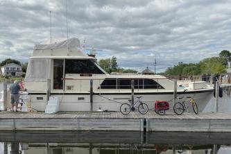 1977 Hatteras 43 Double Cabin