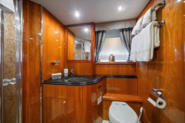 2005 Sunseeker 82 Yacht - Image 35