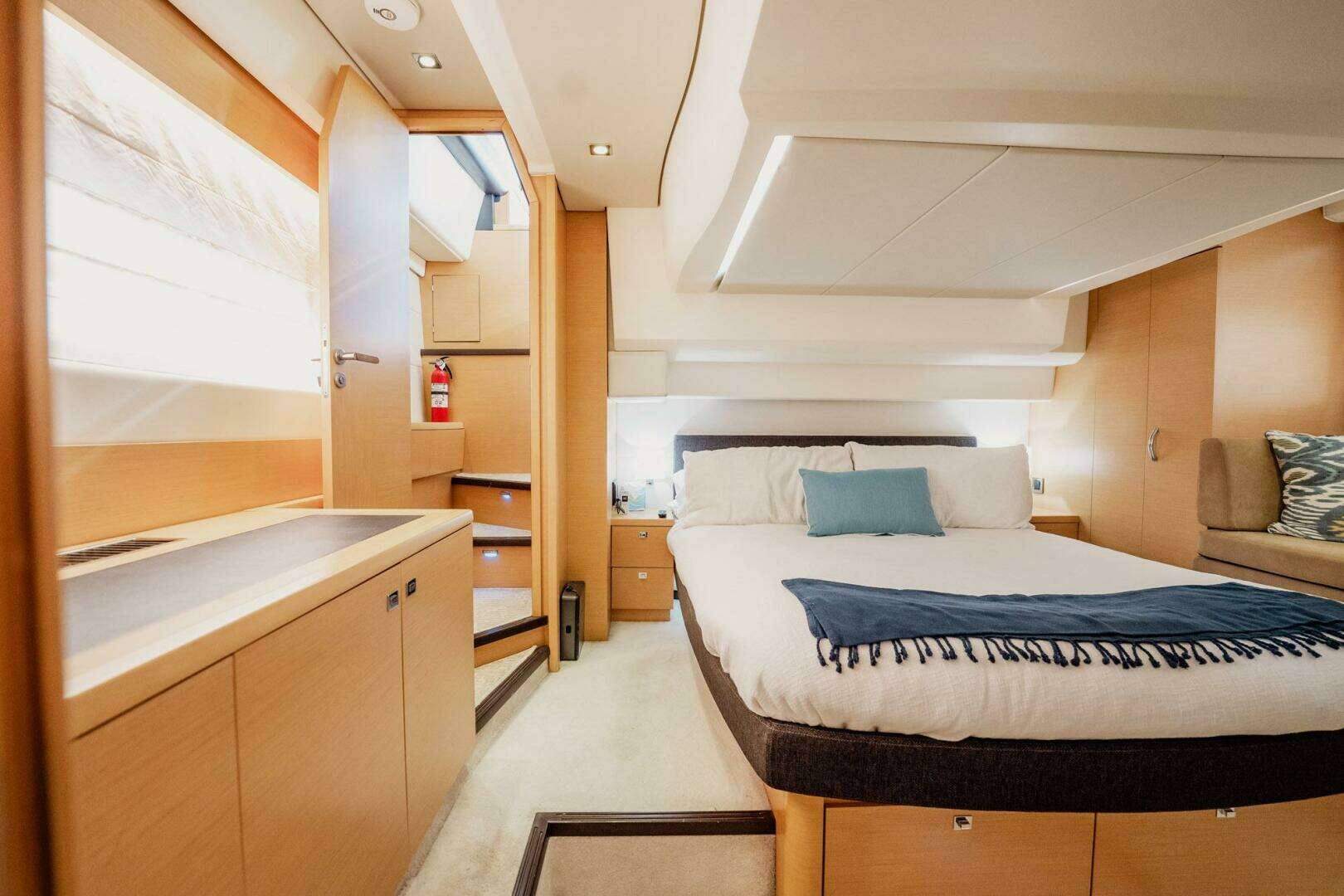 2013 Prestige 500 S - Image 18