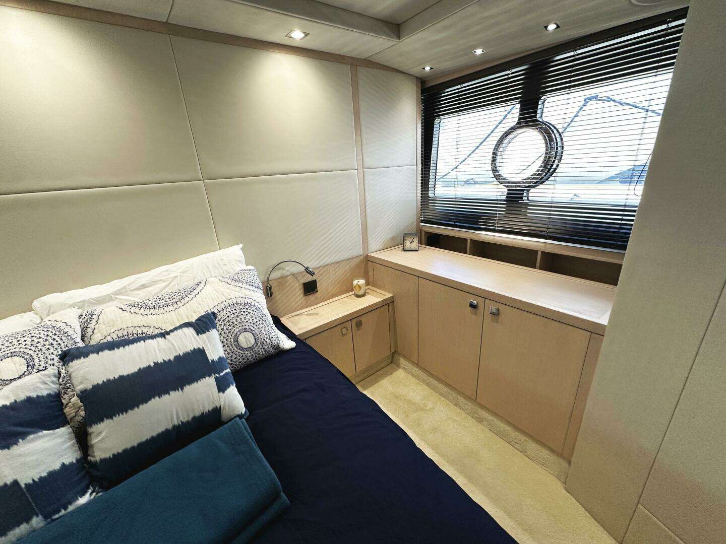 2015 Sunseeker Predator 57 - Image 33