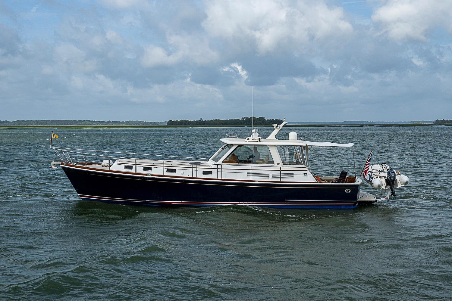 2004 Grand Banks 49 Eastbay HX