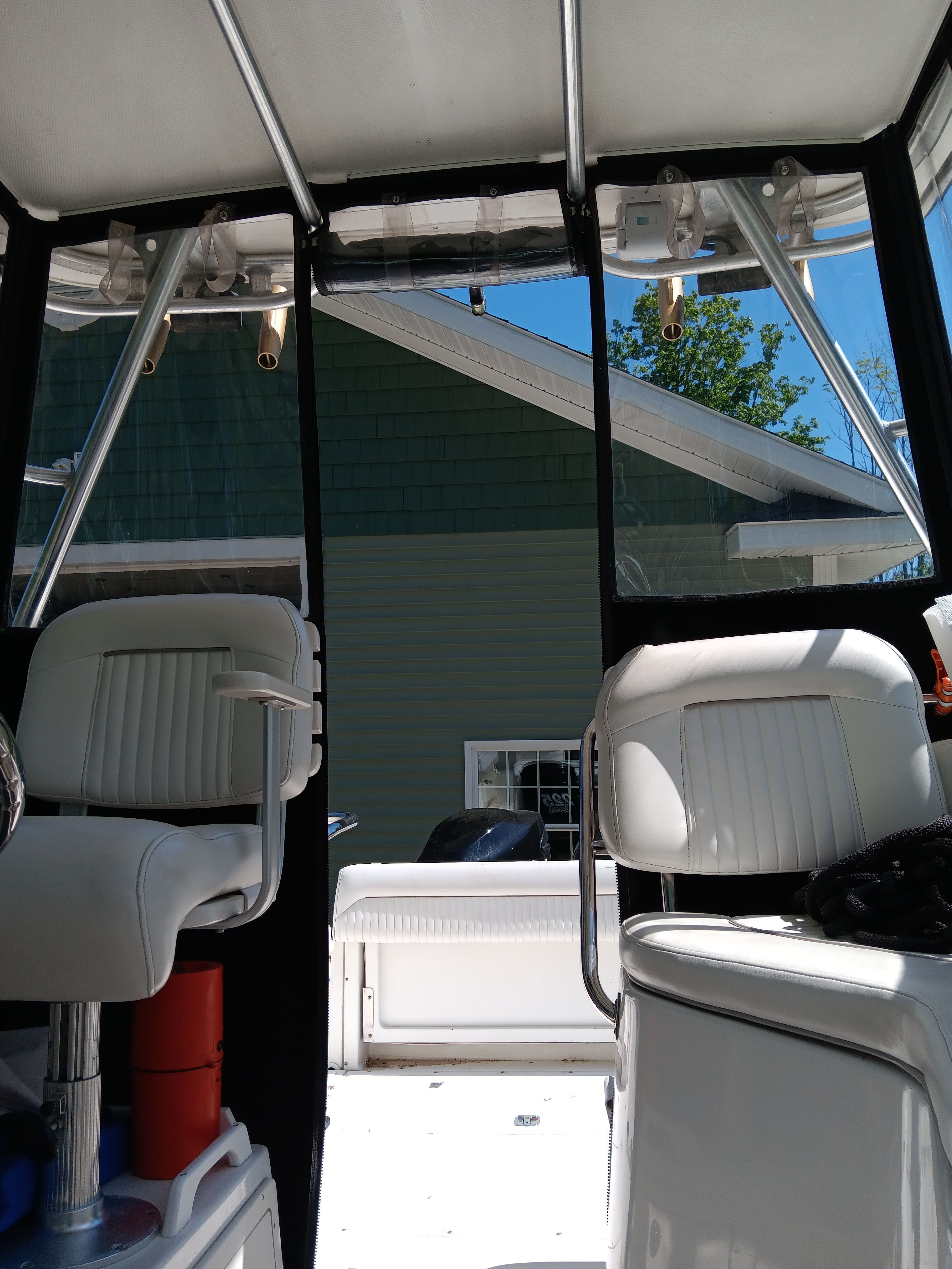 2004 Boston Whaler 275 Conquest - 4