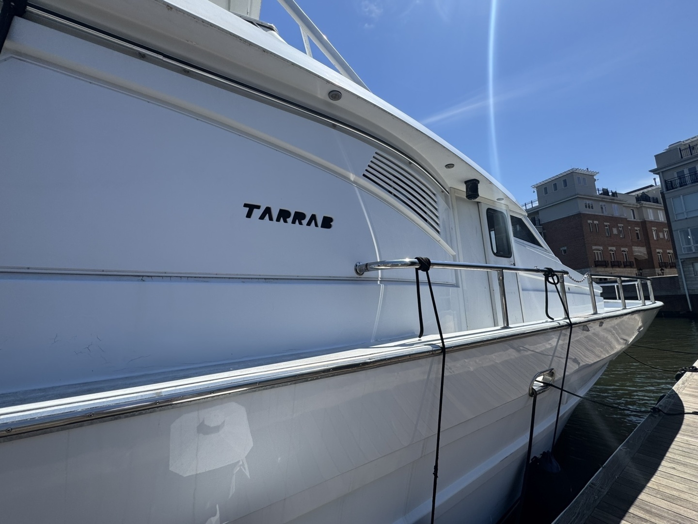 1997 Tarrab 77 Motor Yacht - Image 3