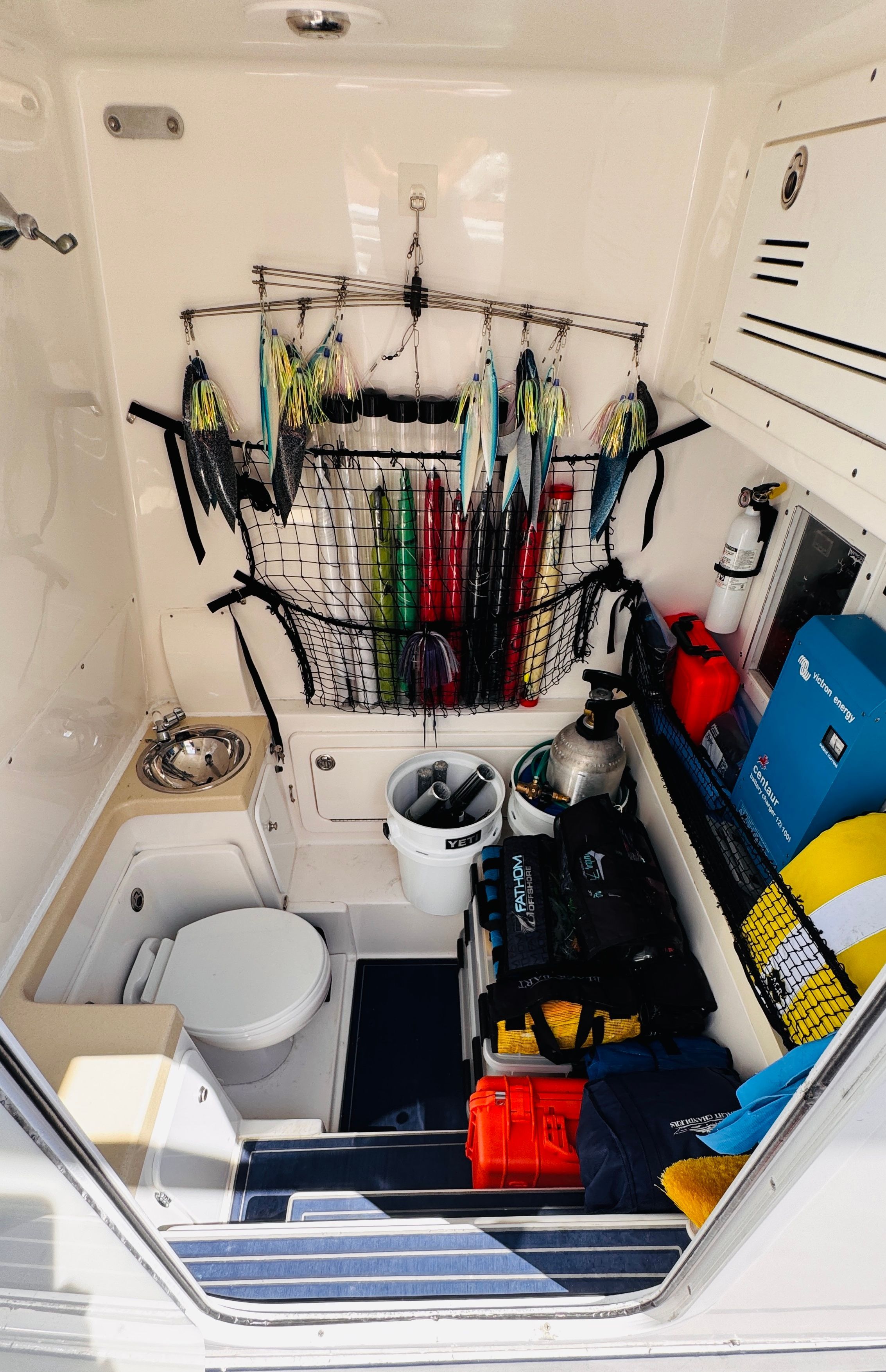 2013 Invincible 42 Open Fisherman - 26