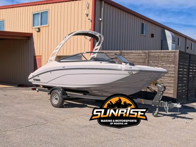 2026 Yamaha Boats 195S - 5
