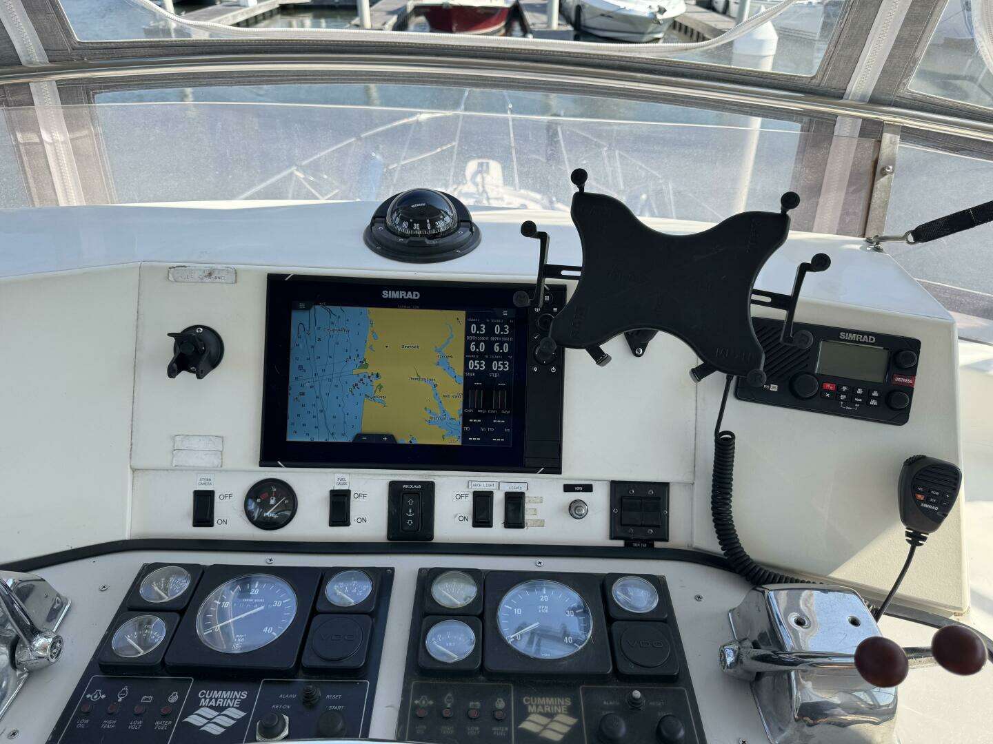 1990 Marine Trader Tradewinds - Image 16
