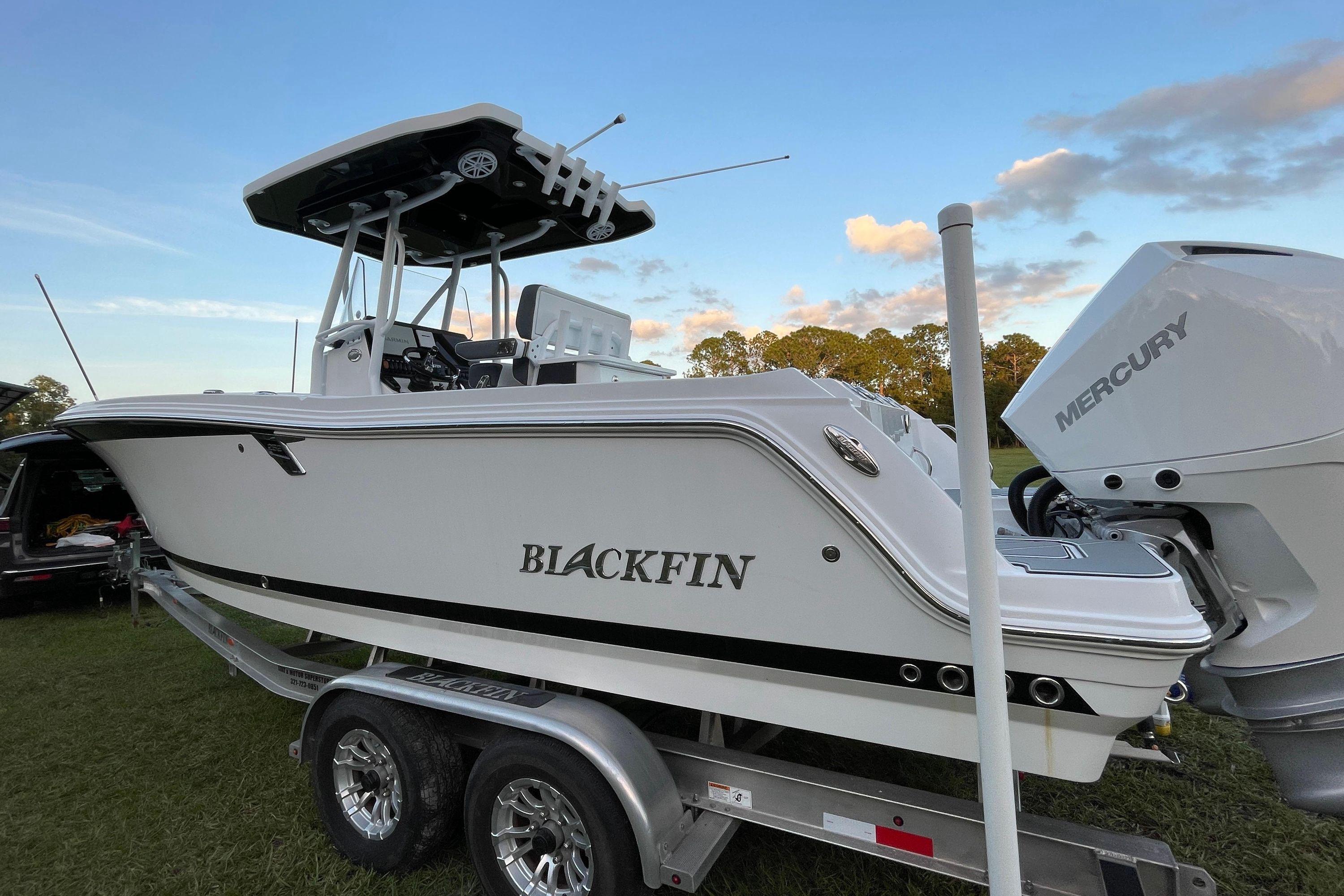 2022 Blackfin 252 CC