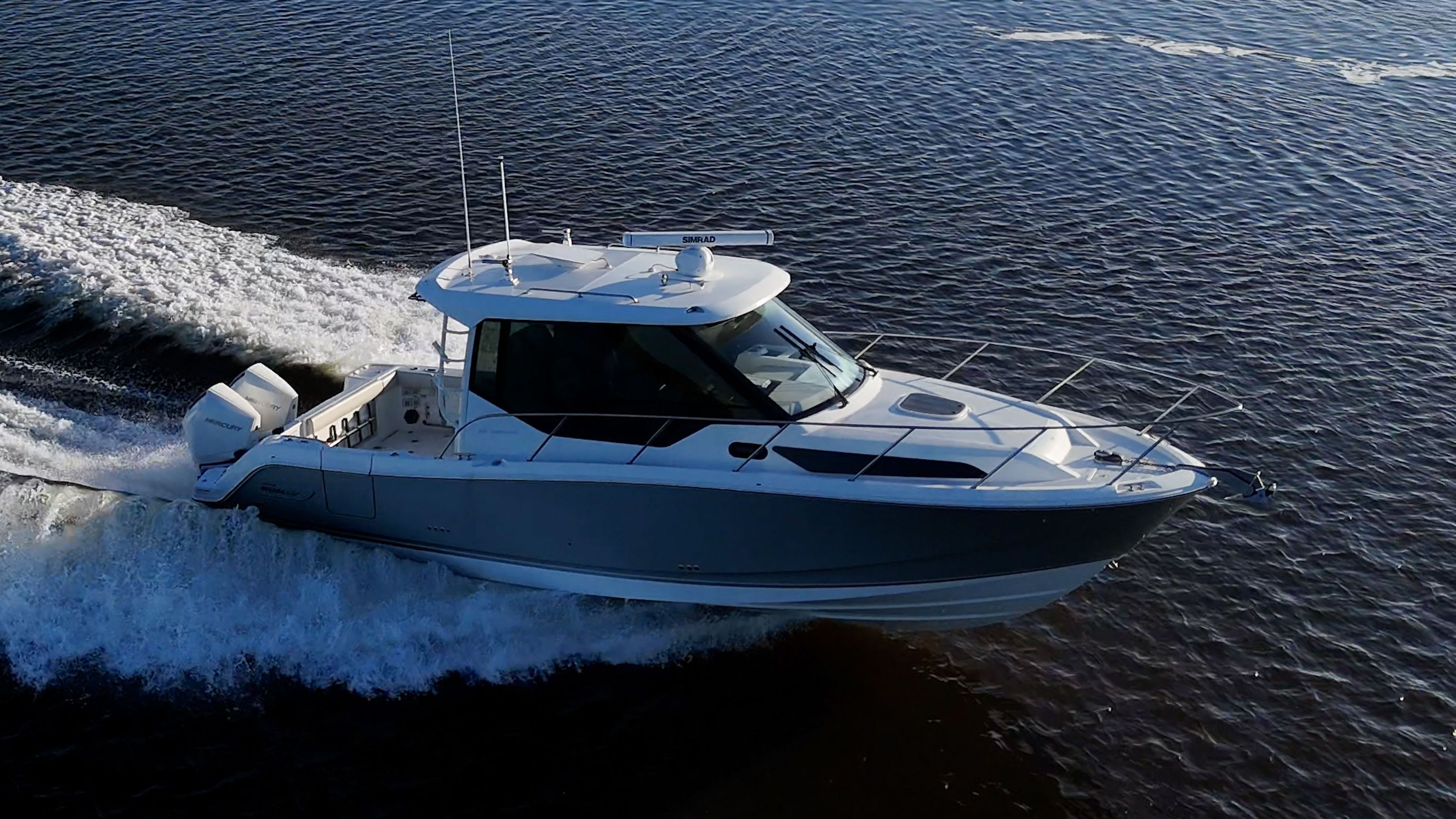 2023 BOSTON WHALER 325 CONQUEST - Image 9