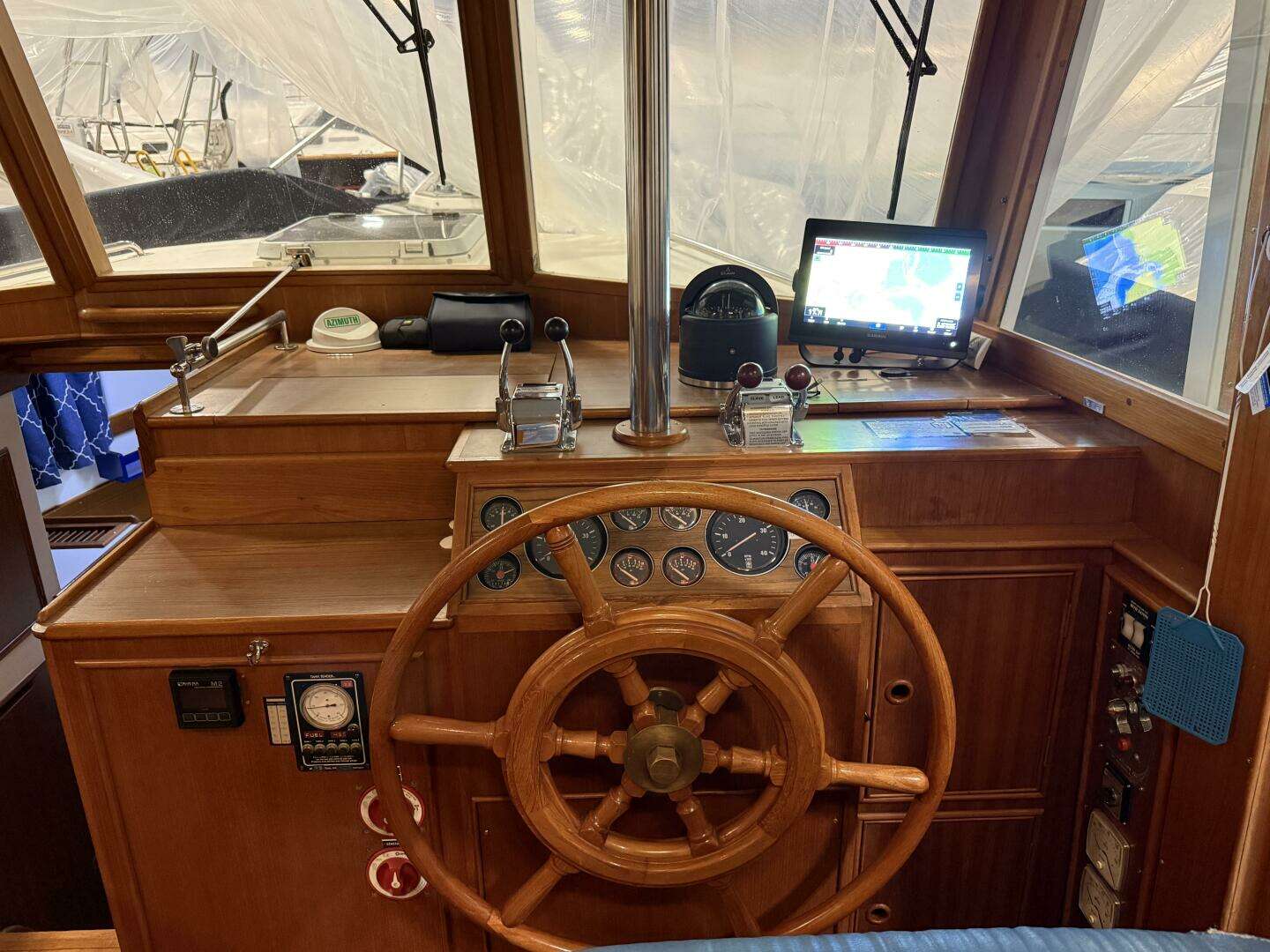 1991 Grand Banks 42 Classic - Image 33