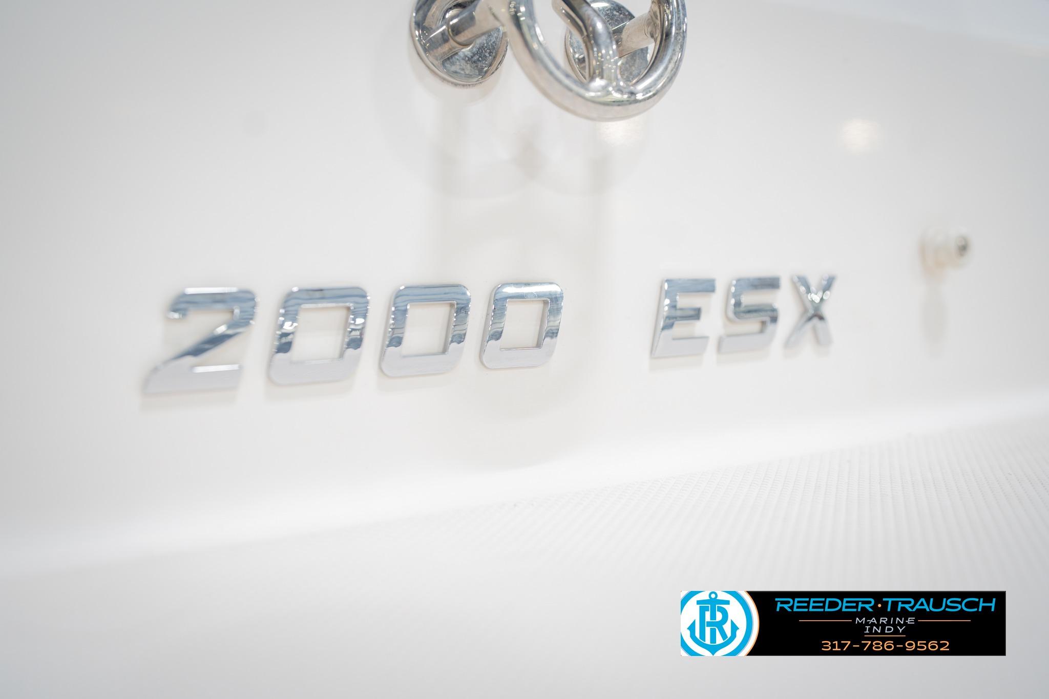 2015 Regal 2000 ESX Bowrider boat emblem with Reeder Trausch Marine logo.