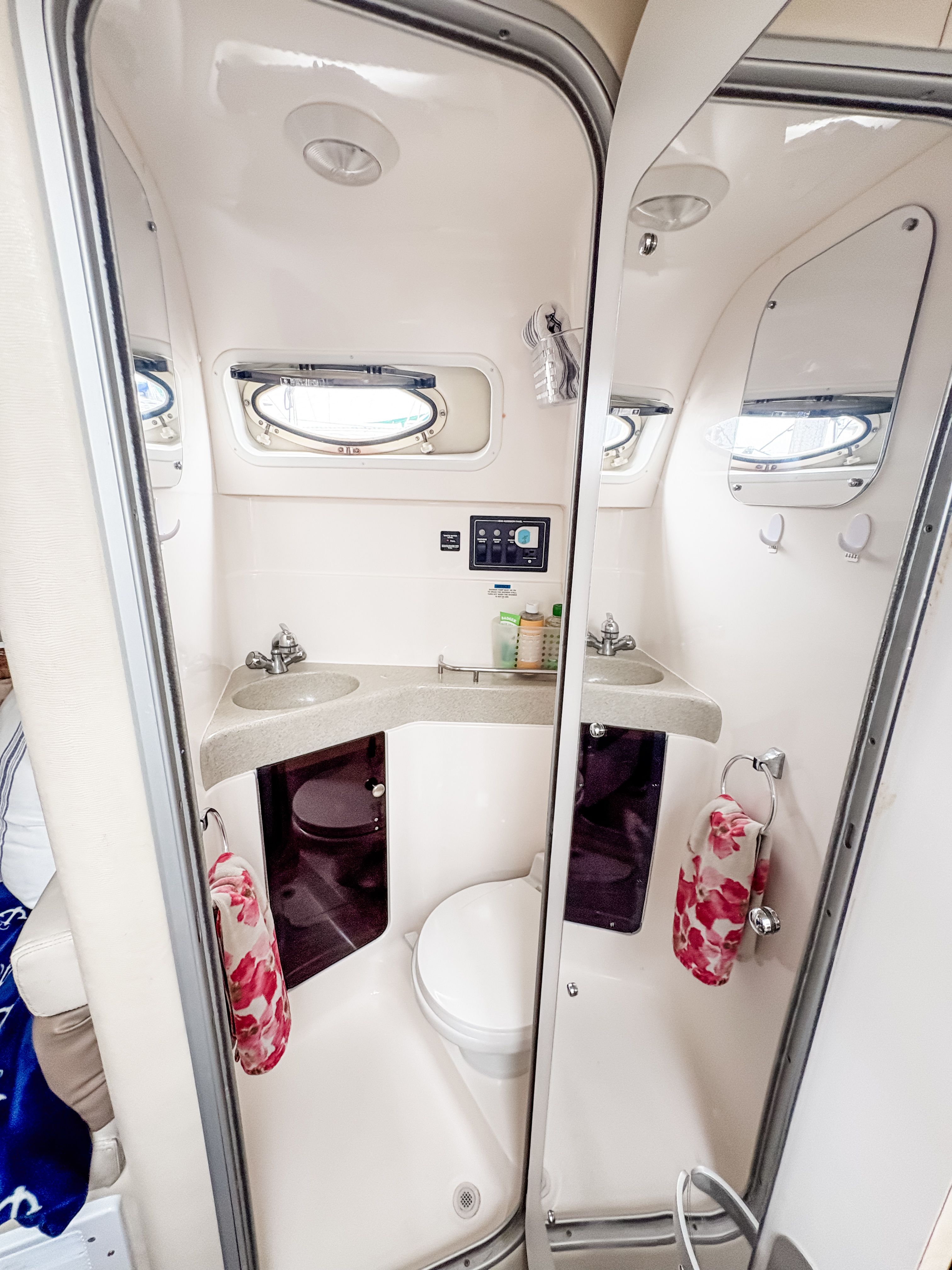 Interior of a 1997 Wellcraft Martinique yacht bathroom.