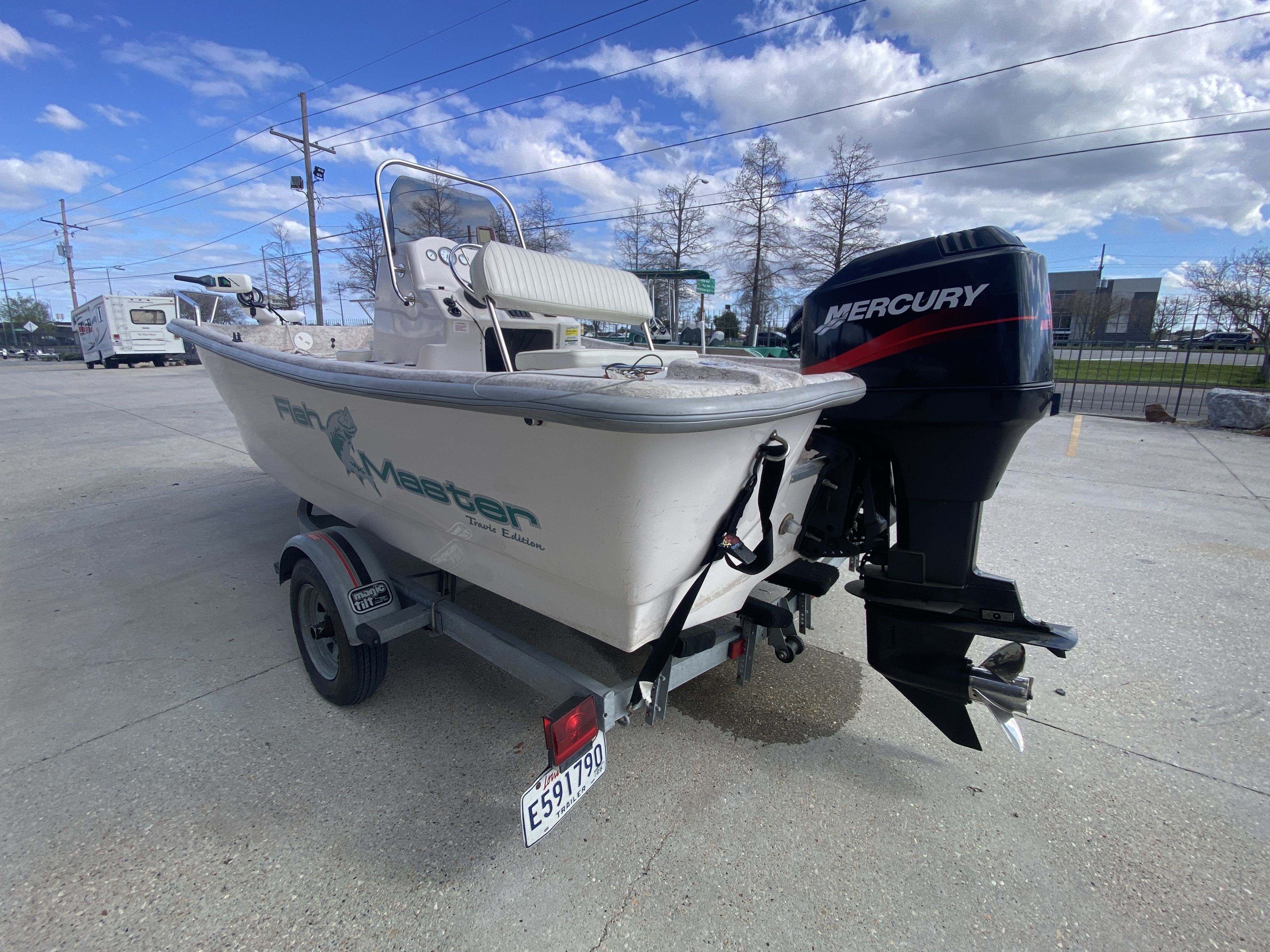 2001 Fishmaster 17' Travis Edition - 4