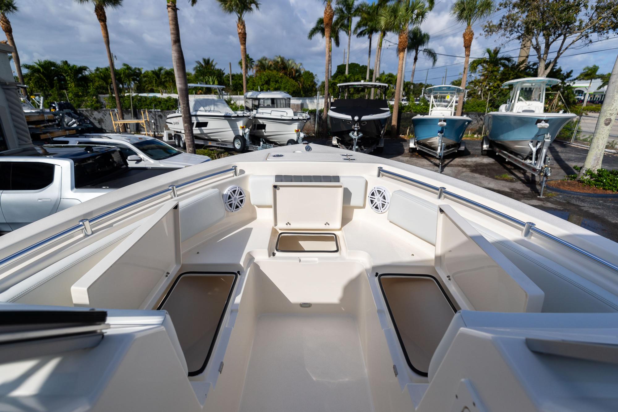 2024 Cobia 220 Dual Console - 43