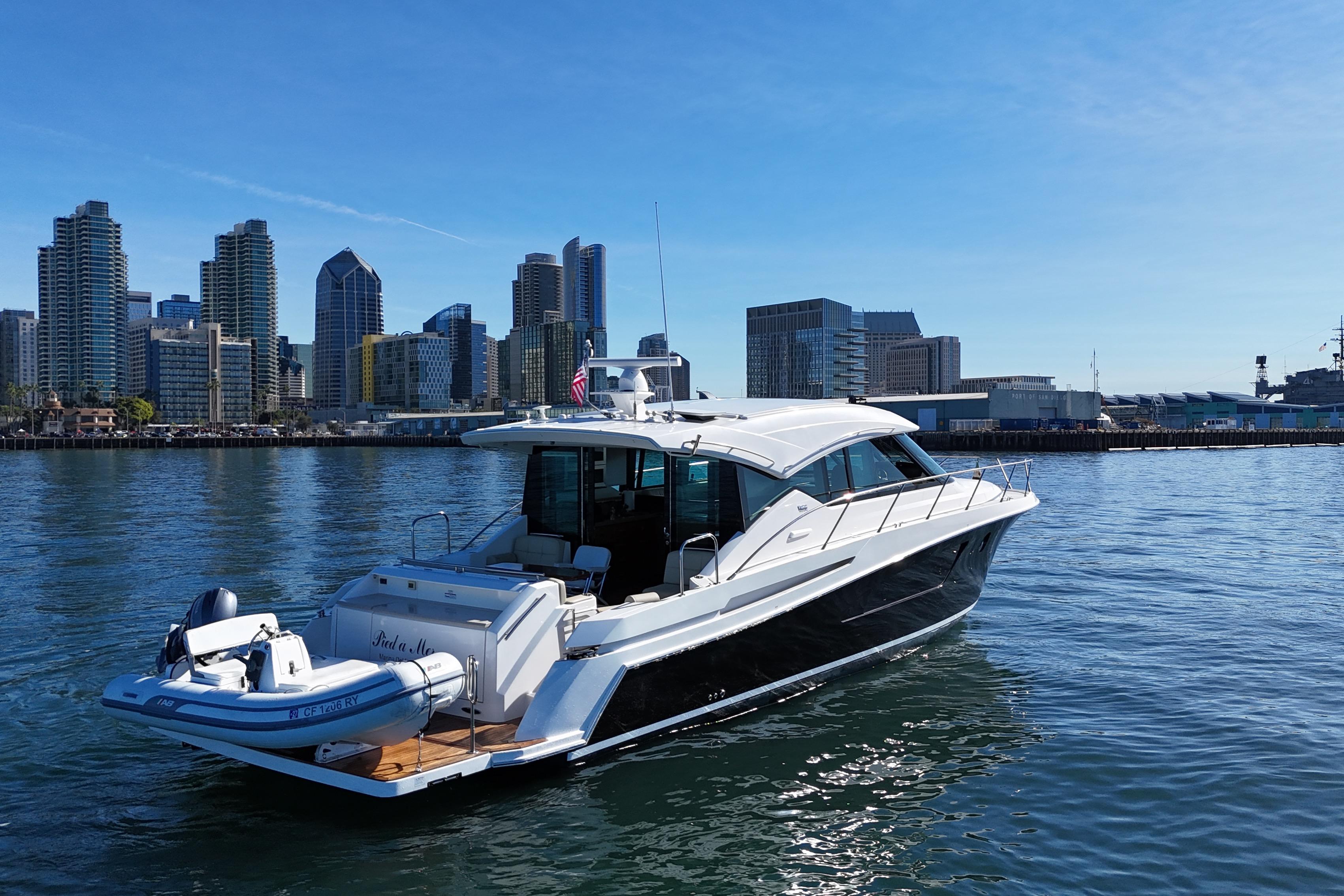2016 Tiara Yachts 50 Coupe