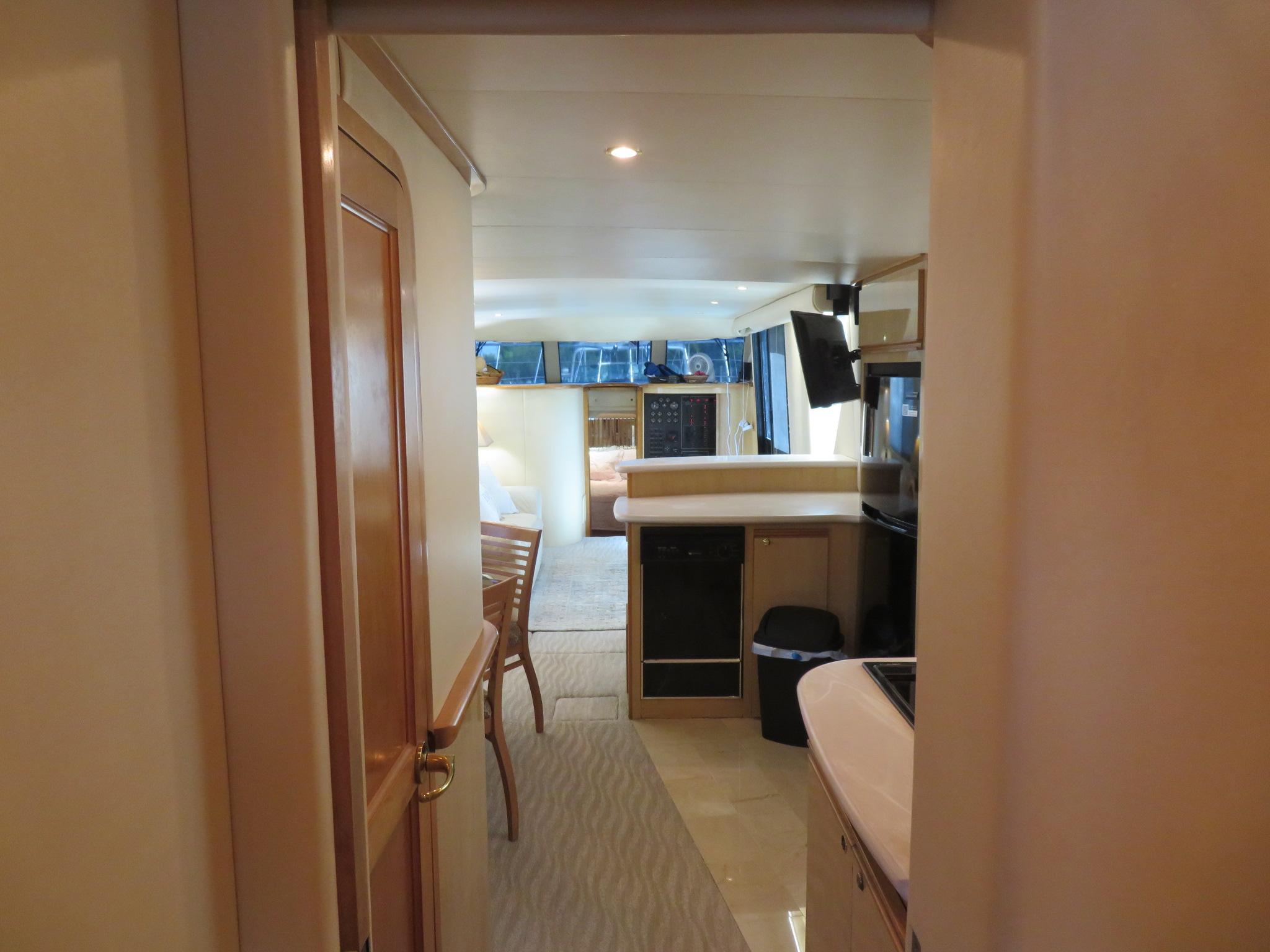 2000 Bluewater Yachts 5800 Motor Yacht - 67