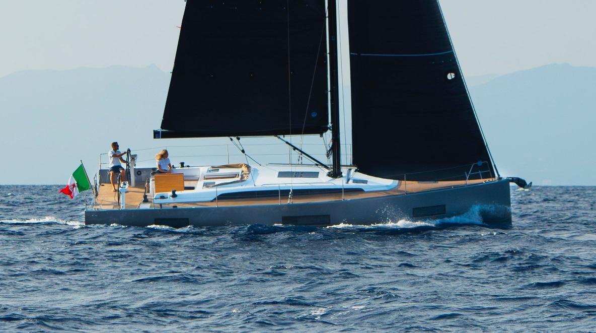 2027 Solaris 40 ST