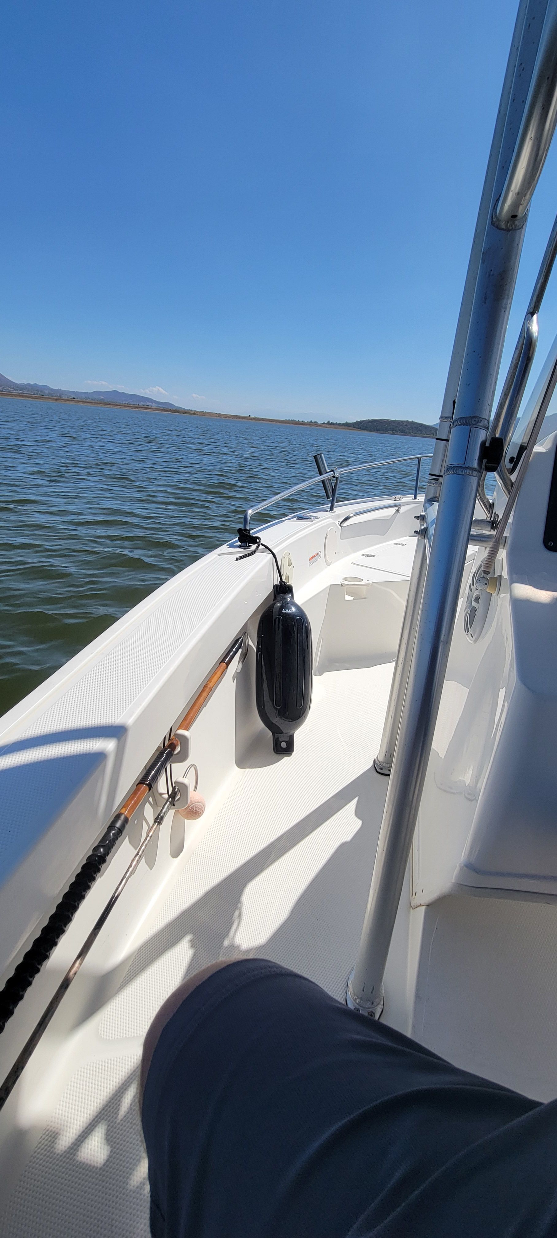 2017 Mako 184 Center Console - 33