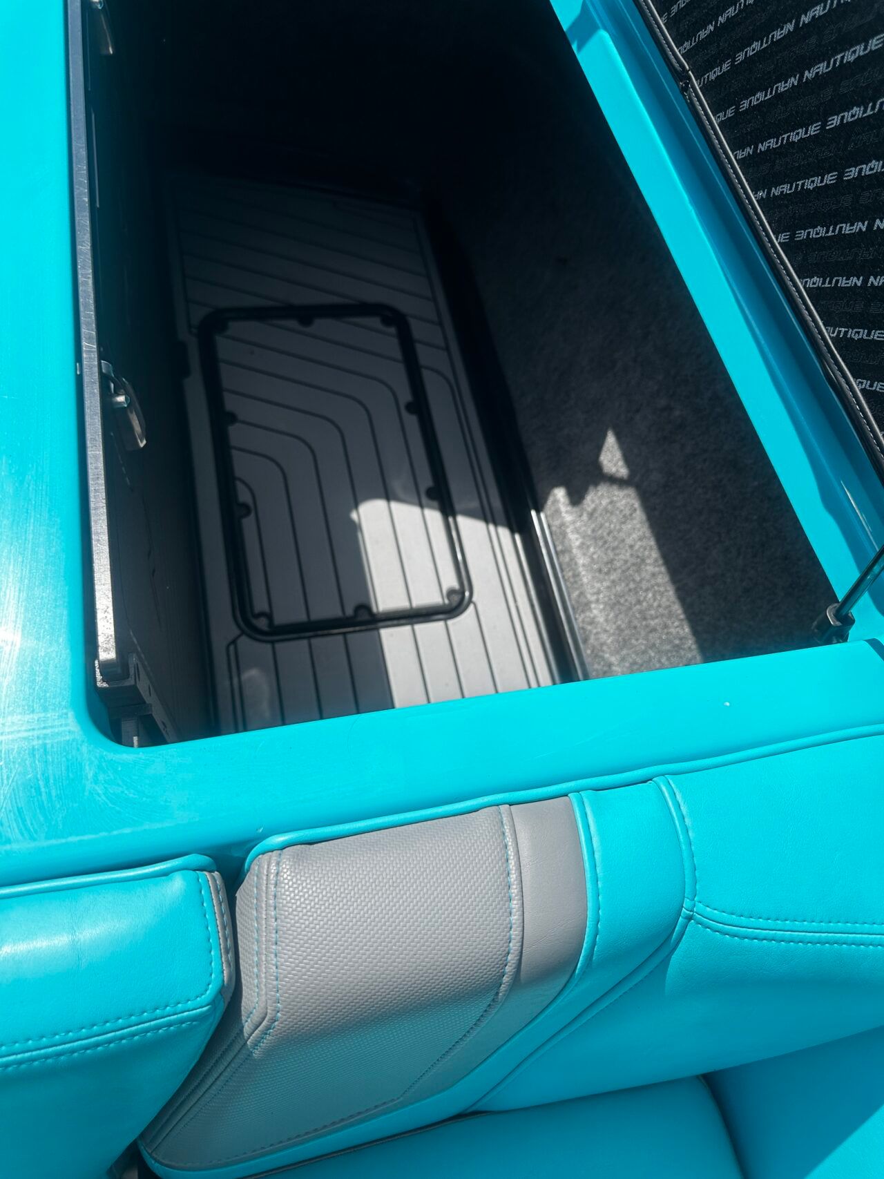 2019 Nautique G23 - 24