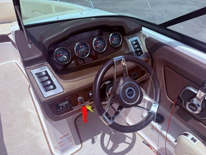 2020 Chaparral 237 SSX - 57