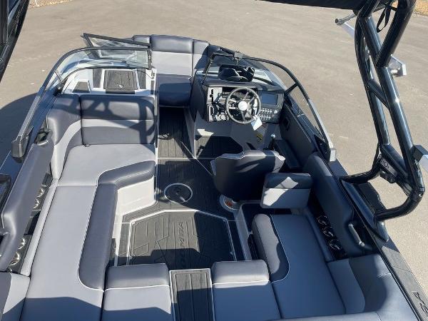 2025 Moomba Mondo boat interior with sleek seating and modern dashboard design.